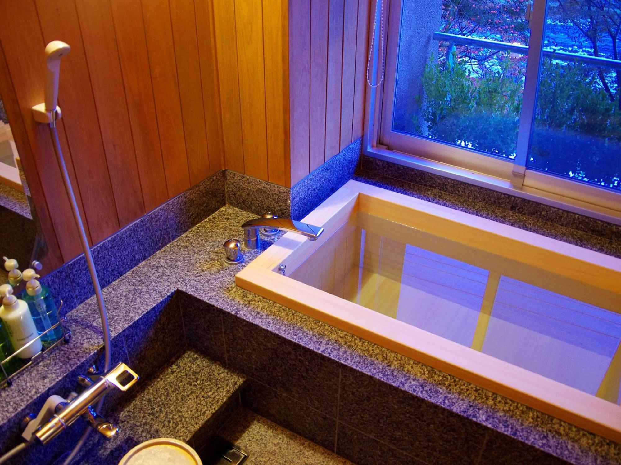 Gero Onsen Yukyunohana Cameră foto